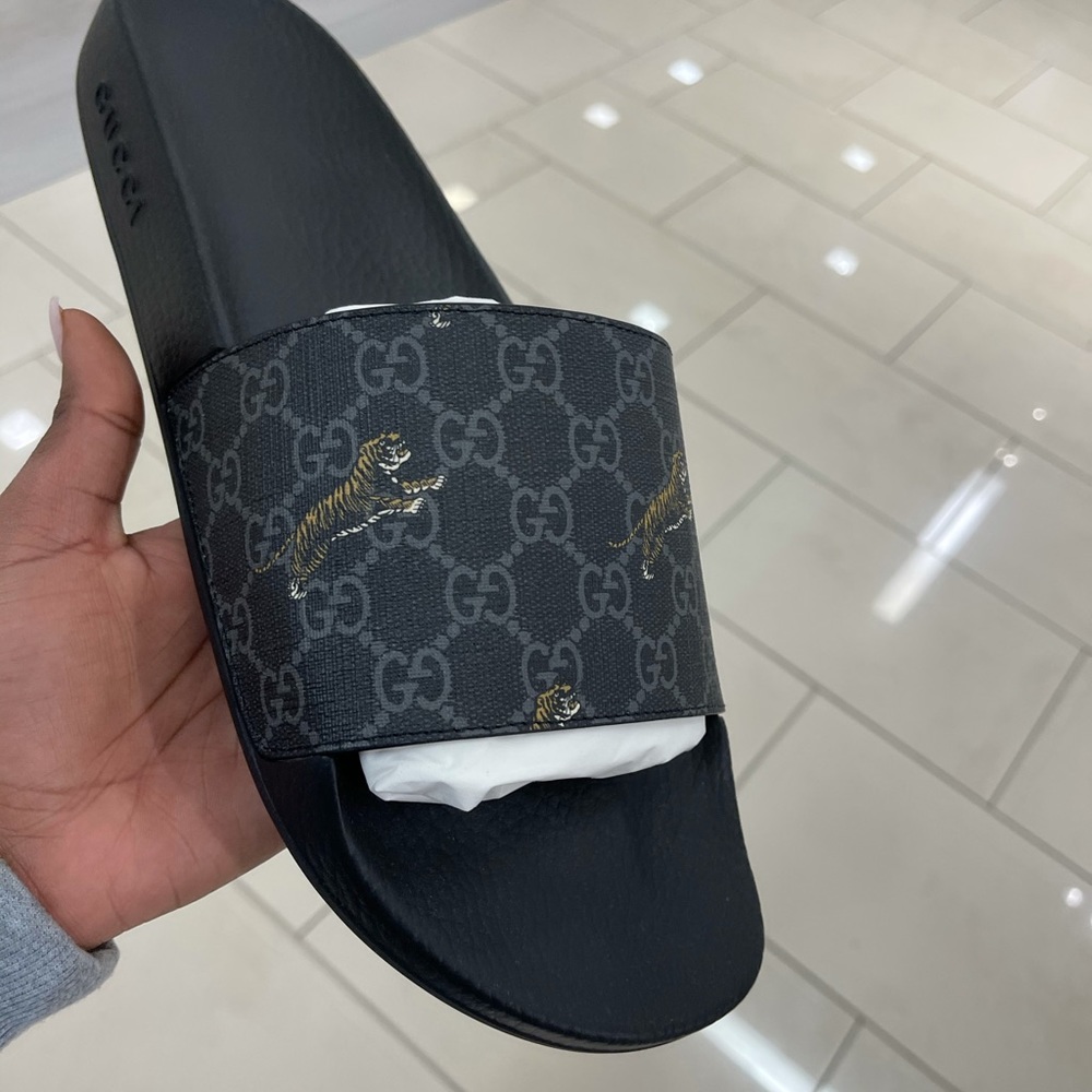 Men’s Size 14 Gucci Slide